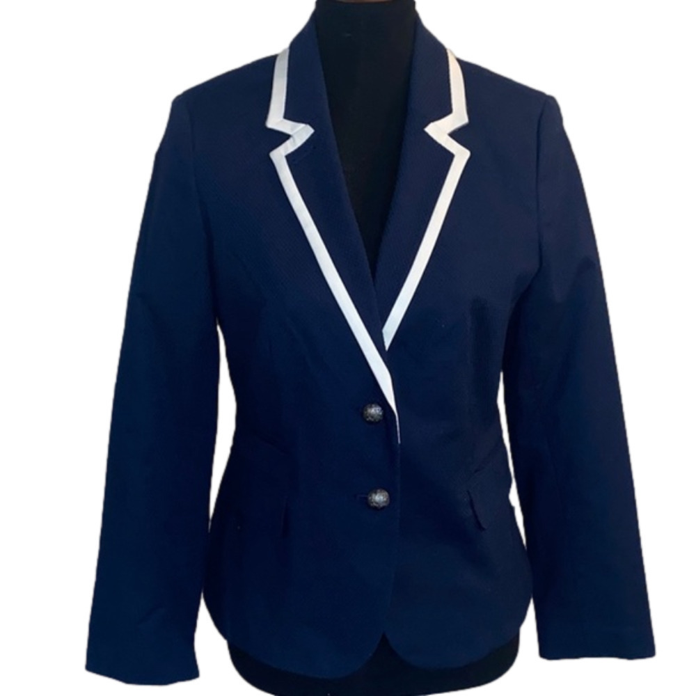 Navy Blue Tailored Jacket size 10P NWT blazer